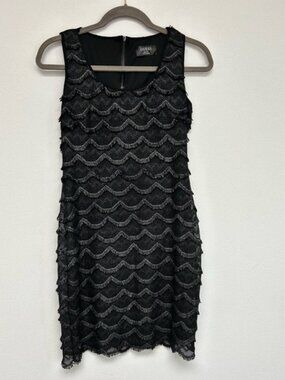 Guess Adelaide Bodycon Fringe Black Silver Metallic Cocktail Dress Size 8